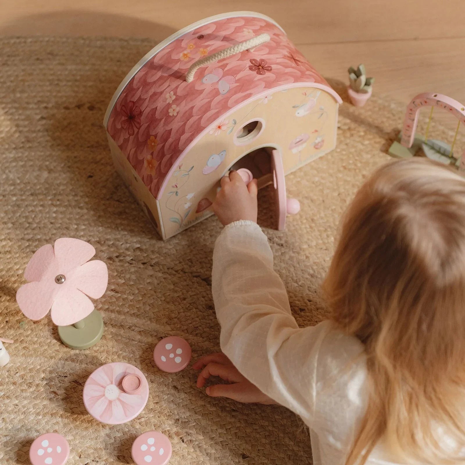 Little Dutch Wooden Fairy House with Garden